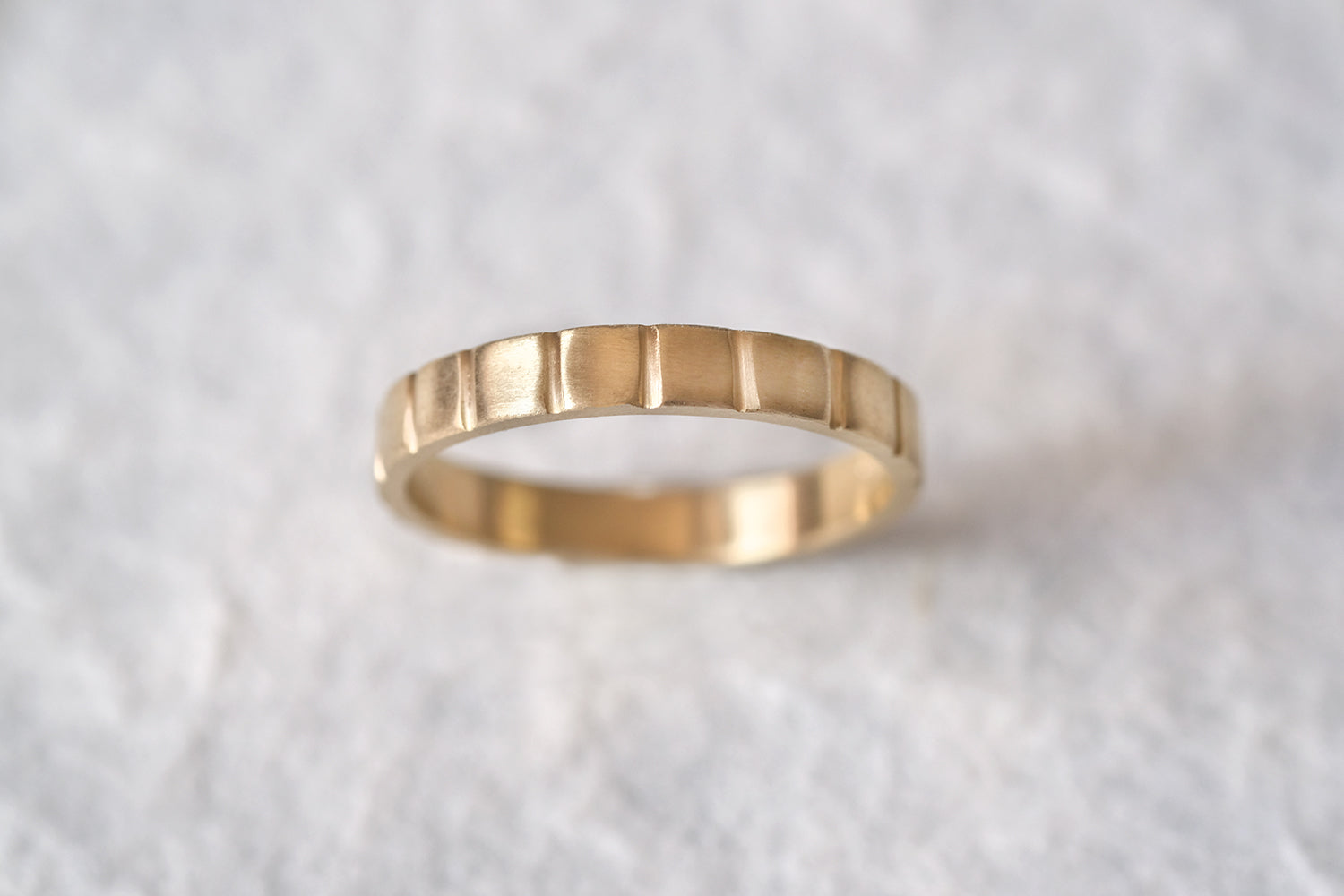 טבעת נישואין זהב ריבועים