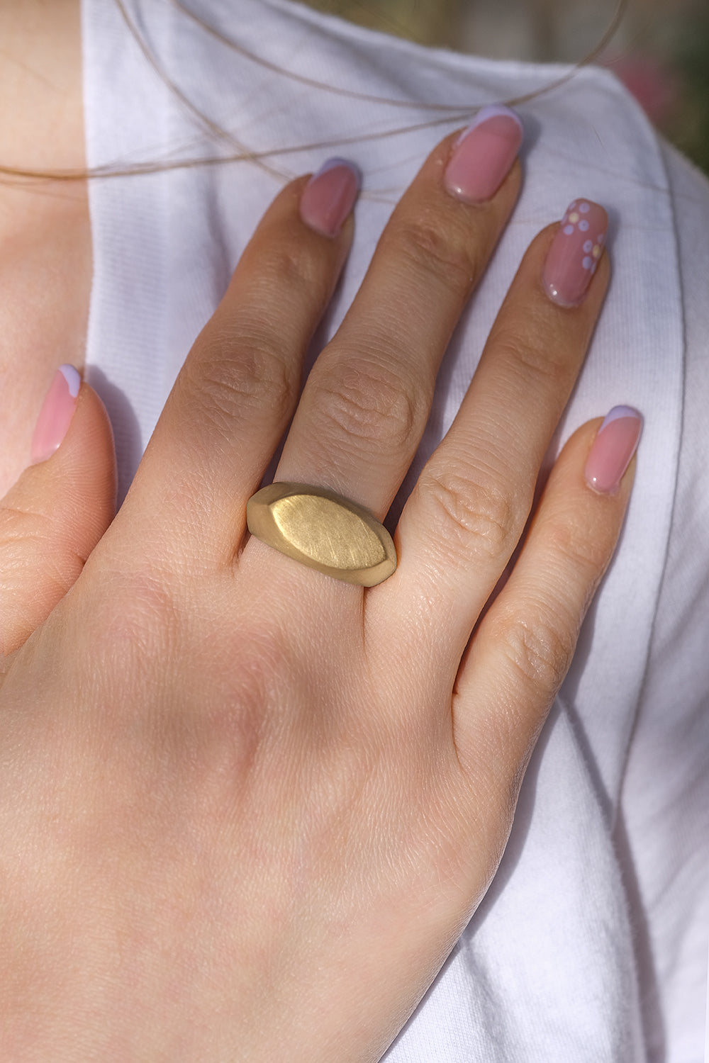 טבעת חותם זהב מרקיז